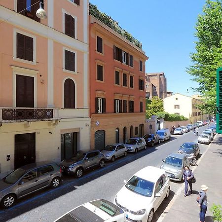 Ferienwohnung Ych-Laterano Charme Rom Exterior foto