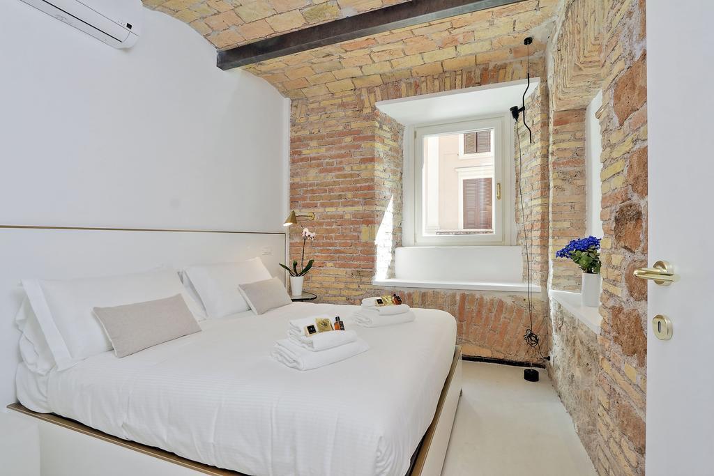 Ferienwohnung Ych-Laterano Charme Rom Zimmer foto