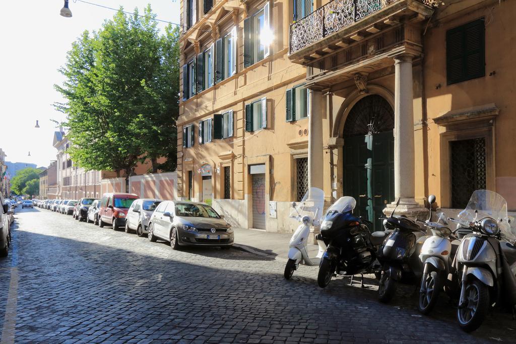 Ferienwohnung Ych-Laterano Charme Rom Exterior foto