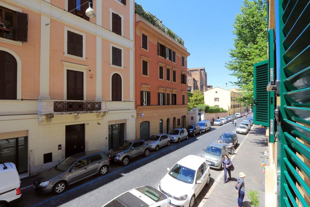 Ferienwohnung Ych-Laterano Charme Rom Exterior foto